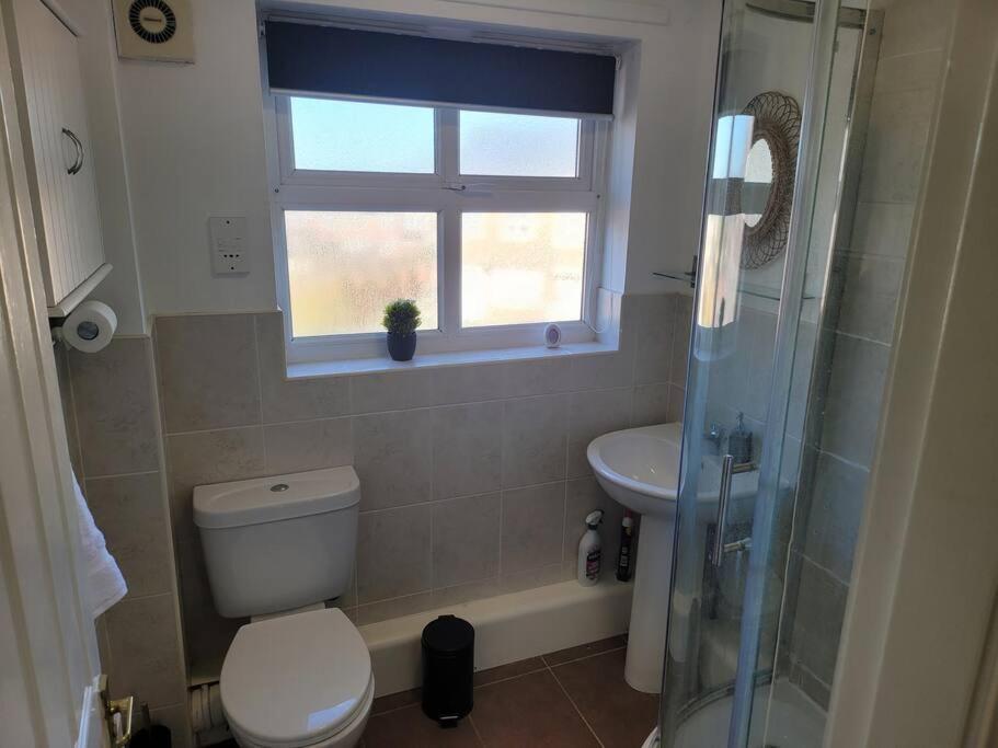 2 Bedroom End Of Terrace House Wellington  Exterior foto