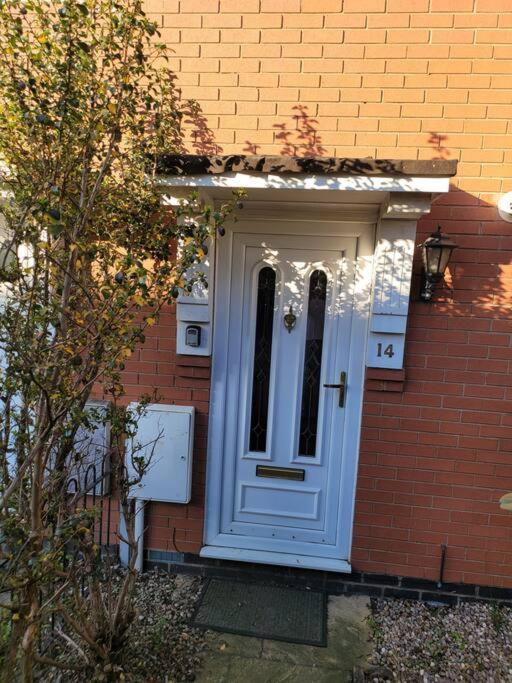 2 Bedroom End Of Terrace House Wellington  Exterior foto